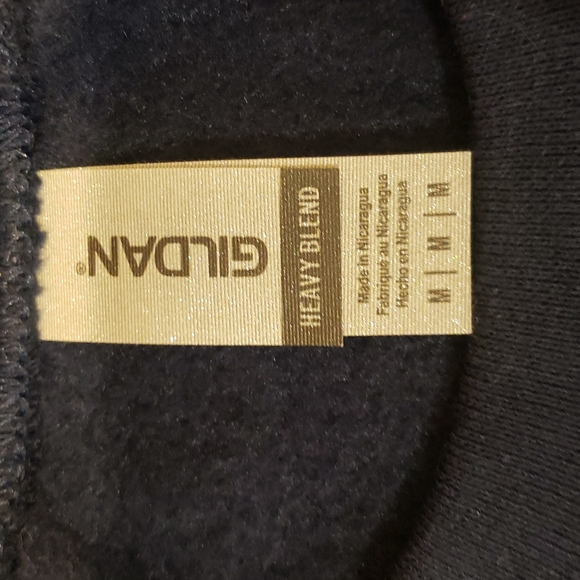 "Sis is a whole vibe- I am Sis" brand new sweatshirt. - Picture 4 of 4